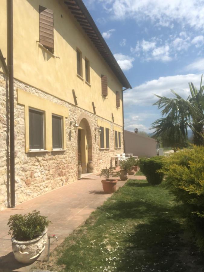 ナルニ Agriturismo Copriterraヴィラ エクステリア 写真