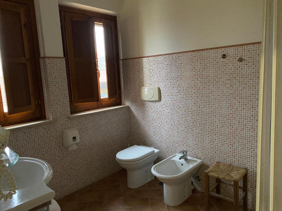 ナルニ Agriturismo Copriterraヴィラ エクステリア 写真